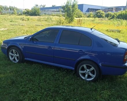 Синій Шкода Октавія, об'ємом двигуна 1.8 л та пробігом 180 тис. км за 5500 $, фото 1 на Automoto.ua