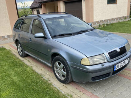 Шкода Октавия 2002 в Гайсине на Automoto.ua Синий Шкода Октавия, объемом двигателя 1.9 л и пробегом 500 тыс. км за 2800 $, фото 1 на Automoto.ua