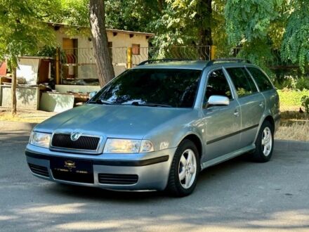 Шкода Октавия 2002 в Одессе на Automoto.ua Синий Шкода Октавия, объемом двигателя 1.6 л и пробегом 188 тыс. км за 5000 $, фото 1 на Automoto.ua