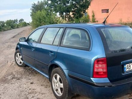 Шкода Октавия 2002 в Теплике на Automoto.ua Синий Шкода Октавия, объемом двигателя 1.9 л и пробегом 250 тыс. км за 3550 $, фото 1 на Automoto.ua