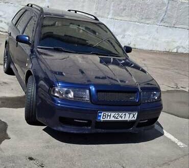 Синій Шкода Октавія, об'ємом двигуна 1.78 л та пробігом 350 тис. км за 4400 $, фото 1 на Automoto.ua