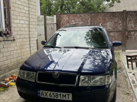 Синий Шкода Октавия, объемом двигателя 2 л и пробегом 374 тыс. км за 4300 $, фото 1 на Automoto.ua