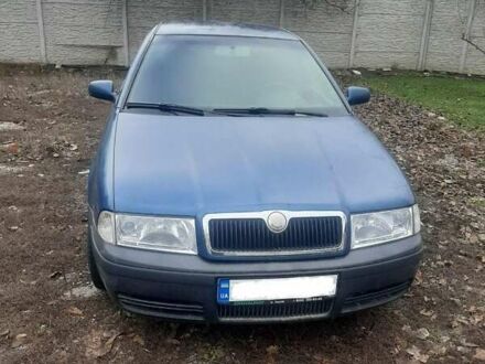 Синий Шкода Октавия, объемом двигателя 1.78 л и пробегом 500 тыс. км за 3600 $, фото 1 на Automoto.ua