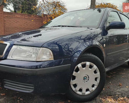 Синий Шкода Октавия, объемом двигателя 1.6 л и пробегом 90 тыс. км за 5500 $, фото 1 на Automoto.ua