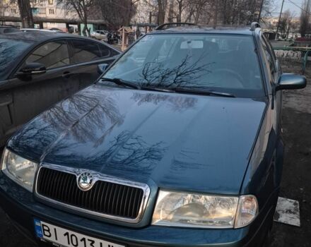 Синий Шкода Октавия, объемом двигателя 1.6 л и пробегом 310 тыс. км за 5400 $, фото 1 на Automoto.ua
