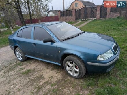 Синий Шкода Октавия, объемом двигателя 1.6 л и пробегом 175 тыс. км за 4150 $, фото 1 на Automoto.ua