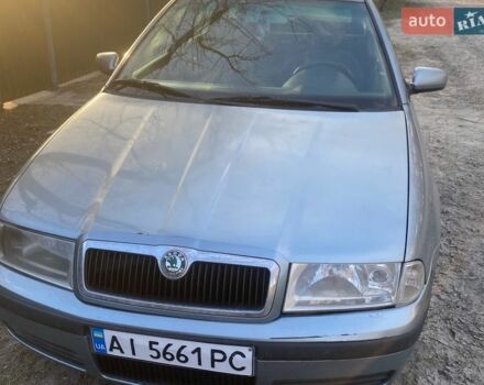 Синий Шкода Октавия, объемом двигателя 1.6 л и пробегом 320 тыс. км за 3300 $, фото 1 на Automoto.ua