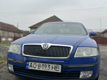 Синій Шкода Октавія, об'ємом двигуна 2 л та пробігом 391 тис. км за 4200 $, фото 1 на Automoto.ua