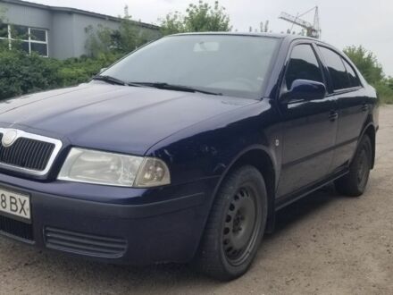 Синий Шкода Октавия, объемом двигателя 1.6 л и пробегом 330 тыс. км за 4000 $, фото 1 на Automoto.ua