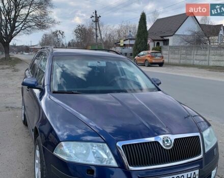 Синий Шкода Октавия, объемом двигателя 1.6 л и пробегом 290 тыс. км за 4900 $, фото 1 на Automoto.ua