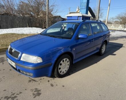 Синий Шкода Октавия, объемом двигателя 1.6 л и пробегом 231 тыс. км за 4100 $, фото 1 на Automoto.ua