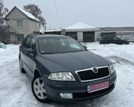 Синий Шкода Октавия, объемом двигателя 1.6 л и пробегом 215 тыс. км за 6800 $, фото 1 на Automoto.ua