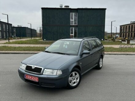 Синий Шкода Октавия, объемом двигателя 0 л и пробегом 209 тыс. км за 5499 $, фото 1 на Automoto.ua