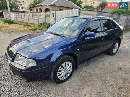 Синий Шкода Октавия, объемом двигателя 1.6 л и пробегом 324 тыс. км за 4350 $, фото 1 на Automoto.ua