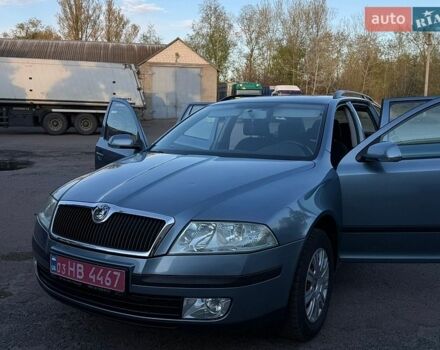 Синий Шкода Октавия, объемом двигателя 1.6 л и пробегом 190 тыс. км за 6800 $, фото 1 на Automoto.ua