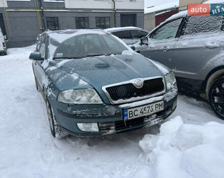 Синий Шкода Октавия, объемом двигателя 1.6 л и пробегом 325 тыс. км за 4499 $, фото 1 на Automoto.ua