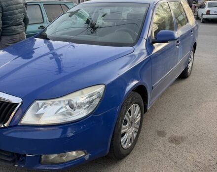 Синий Шкода Октавия, объемом двигателя 2 л и пробегом 280 тыс. км за 1850 $, фото 1 на Automoto.ua