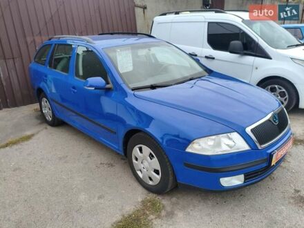 Синий Шкода Октавия, объемом двигателя 1.6 л и пробегом 262 тыс. км за 5600 $, фото 1 на Automoto.ua