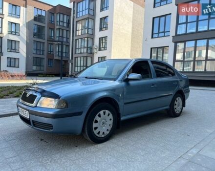 Синий Шкода Октавия, объемом двигателя 1.6 л и пробегом 224 тыс. км за 4299 $, фото 1 на Automoto.ua