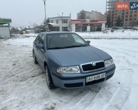 Синий Шкода Октавия, объемом двигателя 1.62 л и пробегом 142 тыс. км за 5200 $, фото 1 на Automoto.ua