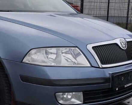 Синій Шкода Октавія, об'ємом двигуна 1.6 л та пробігом 241 тис. км за 6900 $, фото 1 на Automoto.ua