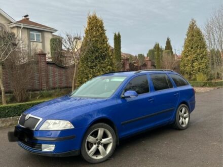 Синий Шкода Октавия, объемом двигателя 2 л и пробегом 281 тыс. км за 3399 $, фото 1 на Automoto.ua