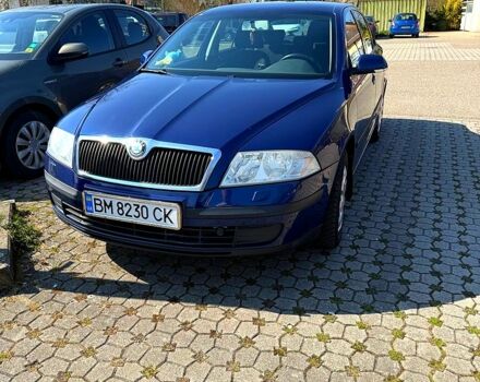 Синий Шкода Октавия, объемом двигателя 1.6 л и пробегом 281 тыс. км за 5200 $, фото 1 на Automoto.ua