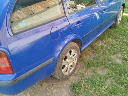 Шкода Октавия 2008 в Рахове на Automoto.ua Синий Шкода Октавия, объемом двигателя 1.9 л и пробегом 429 тыс. км за 5500 $, фото 1 на Automoto.ua