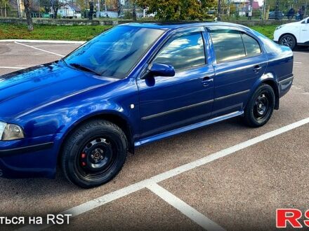 Синий Шкода Октавия, объемом двигателя 1.6 л и пробегом 270 тыс. км за 5300 $, фото 1 на Automoto.ua