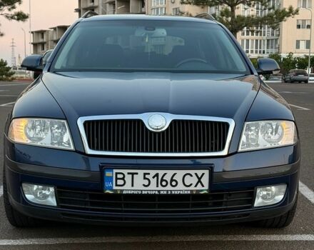 Синий Шкода Октавия, объемом двигателя 1.8 л и пробегом 204 тыс. км за 6750 $, фото 1 на Automoto.ua