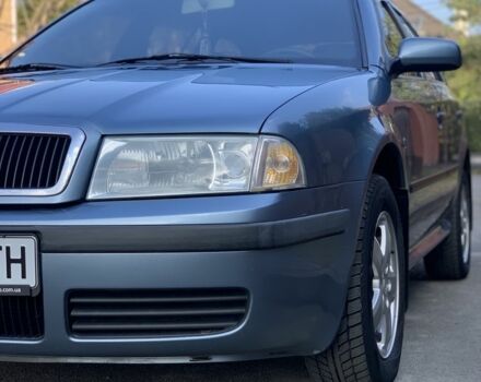 Синий Шкода Октавия, объемом двигателя 1.6 л и пробегом 250 тыс. км за 6100 $, фото 1 на Automoto.ua