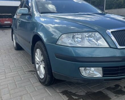 Синий Шкода Октавия, объемом двигателя 1.6 л и пробегом 99 тыс. км за 7500 $, фото 1 на Automoto.ua