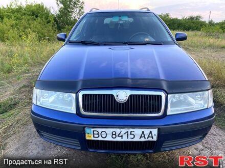 Синий Шкода Октавия, объемом двигателя 1.6 л и пробегом 400 тыс. км за 4200 $, фото 1 на Automoto.ua