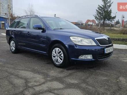 Синий Шкода Октавия, объемом двигателя 1.6 л и пробегом 249 тыс. км за 6600 $, фото 1 на Automoto.ua