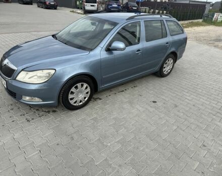 Синий Шкода Октавия, объемом двигателя 1.34 л и пробегом 220 тыс. км за 5500 $, фото 1 на Automoto.ua