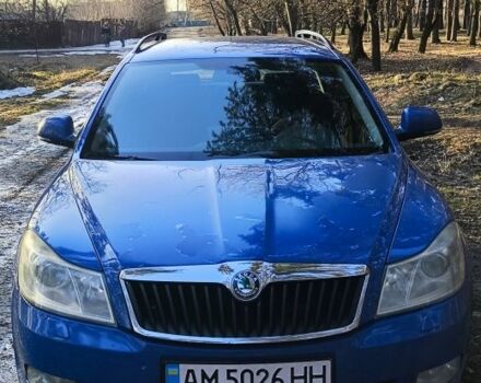 Синий Шкода Октавия, объемом двигателя 1.8 л и пробегом 353 тыс. км за 5400 $, фото 1 на Automoto.ua