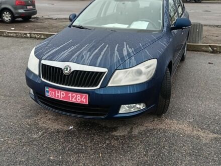 Синий Шкода Октавия, объемом двигателя 1.6 л и пробегом 202 тыс. км за 8100 $, фото 1 на Automoto.ua