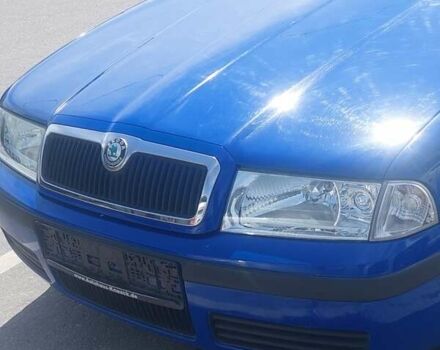Синий Шкода Октавия, объемом двигателя 1.6 л и пробегом 222 тыс. км за 6200 $, фото 1 на Automoto.ua