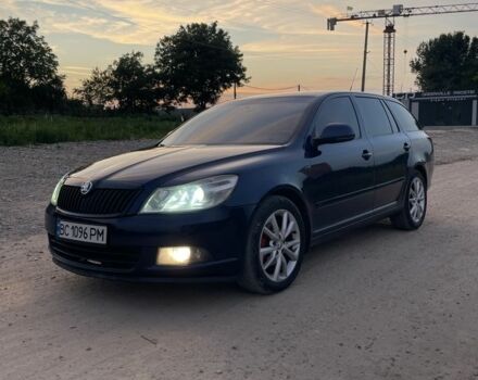 Синий Шкода Октавия, объемом двигателя 2 л и пробегом 279 тыс. км за 7500 $, фото 1 на Automoto.ua