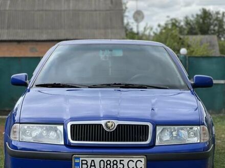 Шкода Октавия 2009 в Черкассах на Automoto.ua Синий Шкода Октавия, объемом двигателя 1.6 л и пробегом 226 тыс. км за 6100 $, фото 1 на Automoto.ua