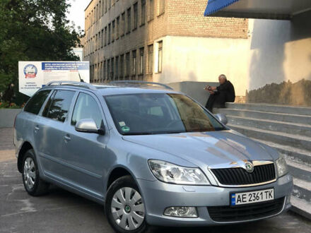 Шкода Октавия 2009 в Днепре (Днепропетровске) на Automoto.ua Синий Шкода Октавия, объемом двигателя 1.8 л и пробегом 190 тыс. км за 7899 $, фото 1 на Automoto.ua
