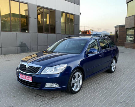 Синий Шкода Октавия, объемом двигателя 1.8 л и пробегом 209 тыс. км за 7700 $, фото 1 на Automoto.ua