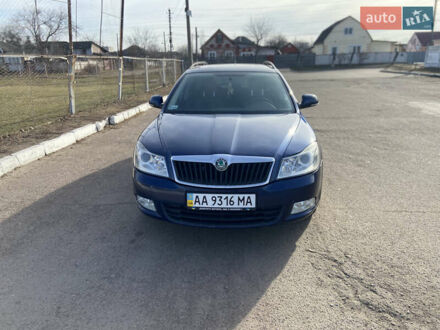Шкода Октавия 2010 в Прилуках на Automoto.ua Синий Шкода Октавия, объемом двигателя 1.9 л и пробегом 227 тыс. км за 6900 $, фото 1 на Automoto.ua