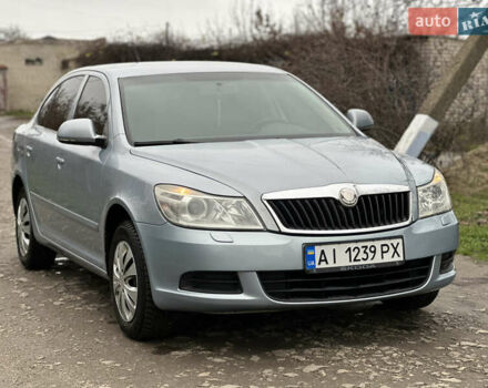 Синій Шкода Октавія, об'ємом двигуна 1.6 л та пробігом 254 тис. км за 7200 $, фото 1 на Automoto.ua
