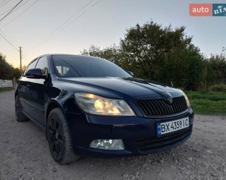 Синий Шкода Октавия, объемом двигателя 1.39 л и пробегом 310 тыс. км за 5800 $, фото 1 на Automoto.ua