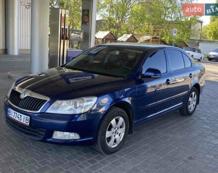 Синий Шкода Октавия, объемом двигателя 1.6 л и пробегом 242 тыс. км за 8400 $, фото 1 на Automoto.ua