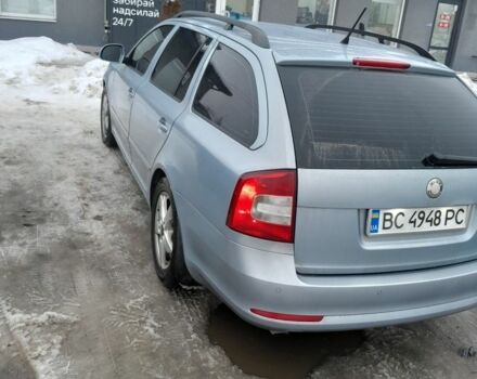 Синий Шкода Октавия, объемом двигателя 1.6 л и пробегом 350 тыс. км за 6500 $, фото 1 на Automoto.ua