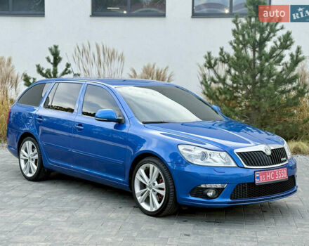 Синій Шкода Октавія, об'ємом двигуна 2 л та пробігом 205 тис. км за 11000 $, фото 1 на Automoto.ua