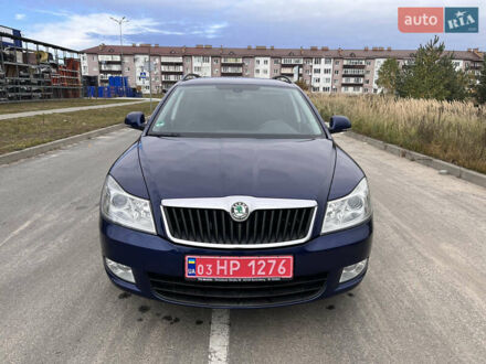 Синий Шкода Октавия, объемом двигателя 1.8 л и пробегом 223 тыс. км за 7600 $, фото 1 на Automoto.ua