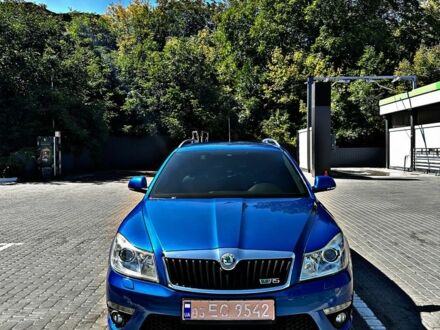 Синій Шкода Октавія, об'ємом двигуна 2 л та пробігом 250 тис. км за 9700 $, фото 1 на Automoto.ua